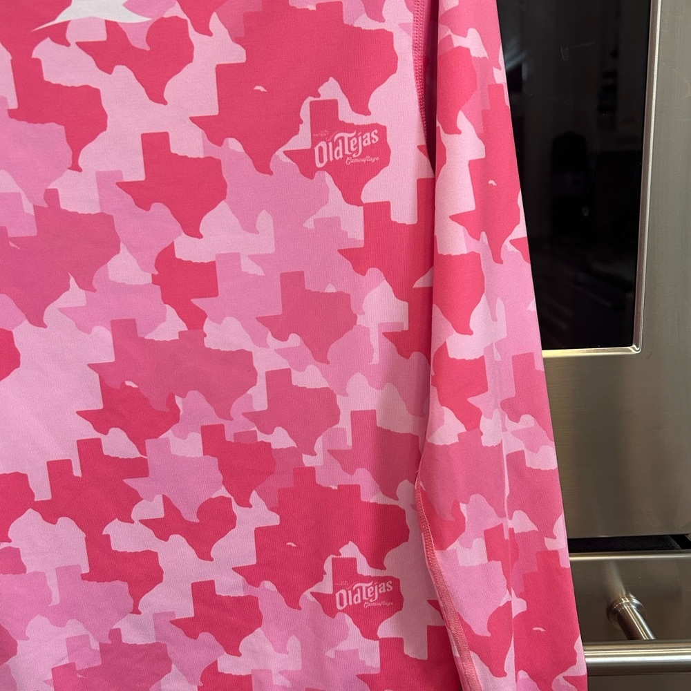 Old Tejas prairie pink Camo shirt in youth small GUC - Picture 5 of 5